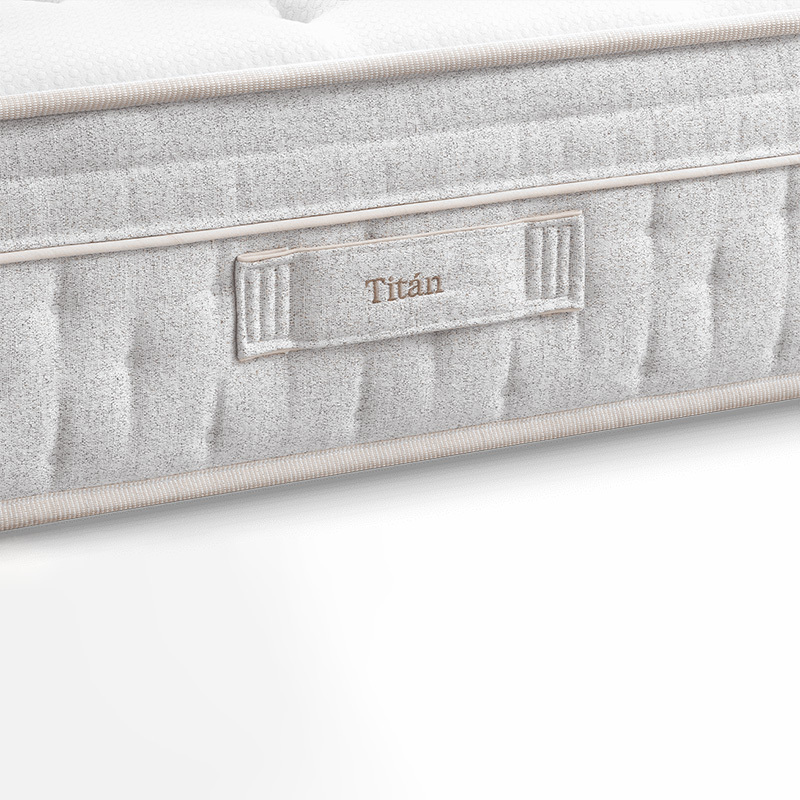 1990_14_28Titan_-_Platabanda29